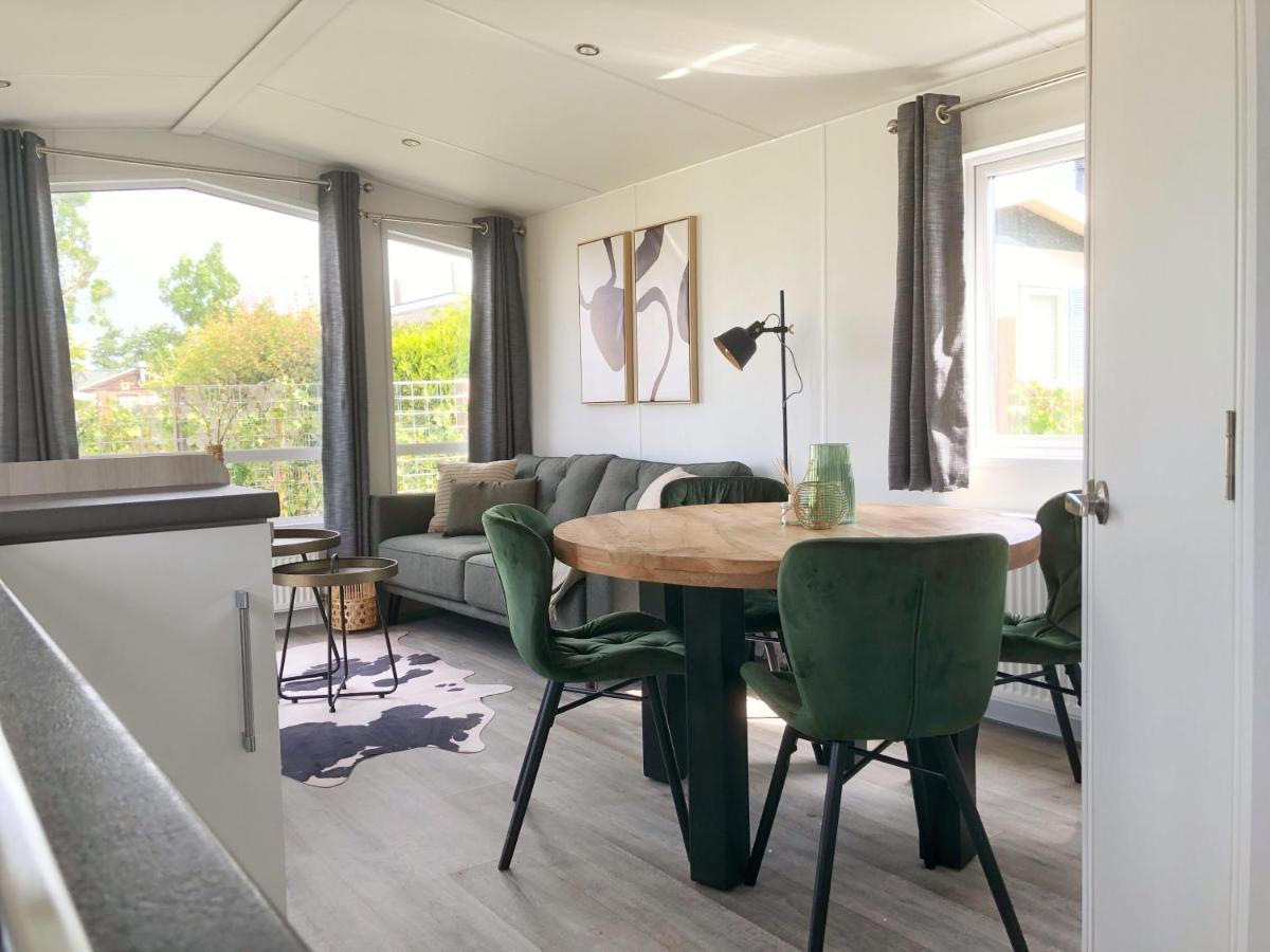Chalet 579 Op Recreatiepark De Wielen Sint Maarten Eksteriør bilde