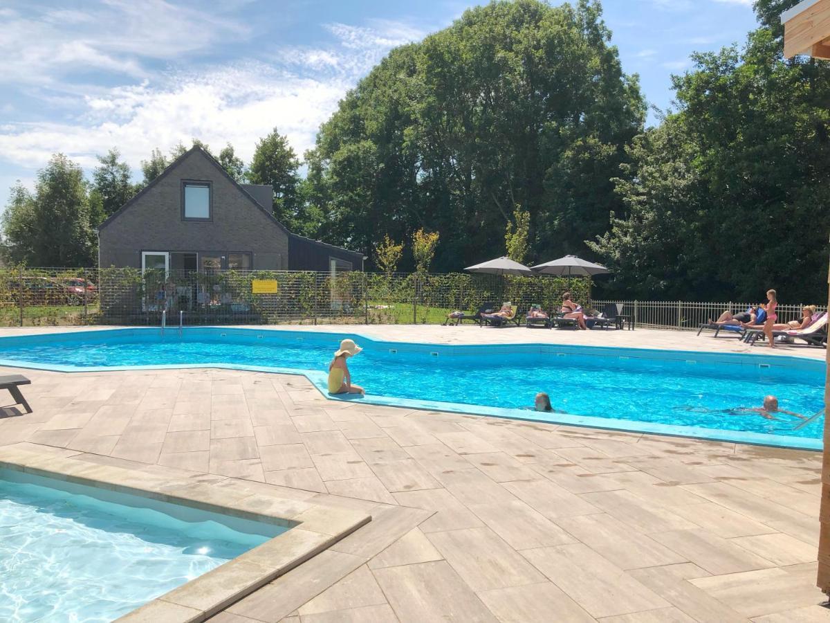 Chalet 579 Op Recreatiepark De Wielen Sint Maarten Eksteriør bilde